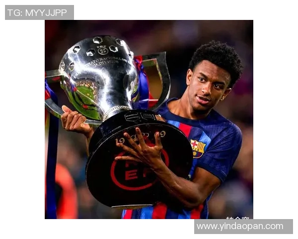 转会后的足球明星如何在新球队中重塑自我与职业生涯的辉煌 转会后的足球明星如何在新球队中重塑自我与职业生涯的辉煌